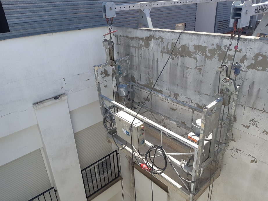 ANDAMIO COLGANTE ELÉCTRICO 2 MTS DE ALUMINIO